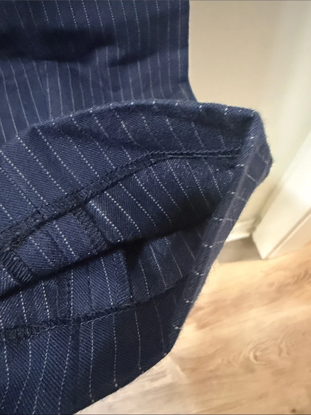 Men’s Marc by Marc Jacobs Navy Pinstripe Trousers Size 34/34